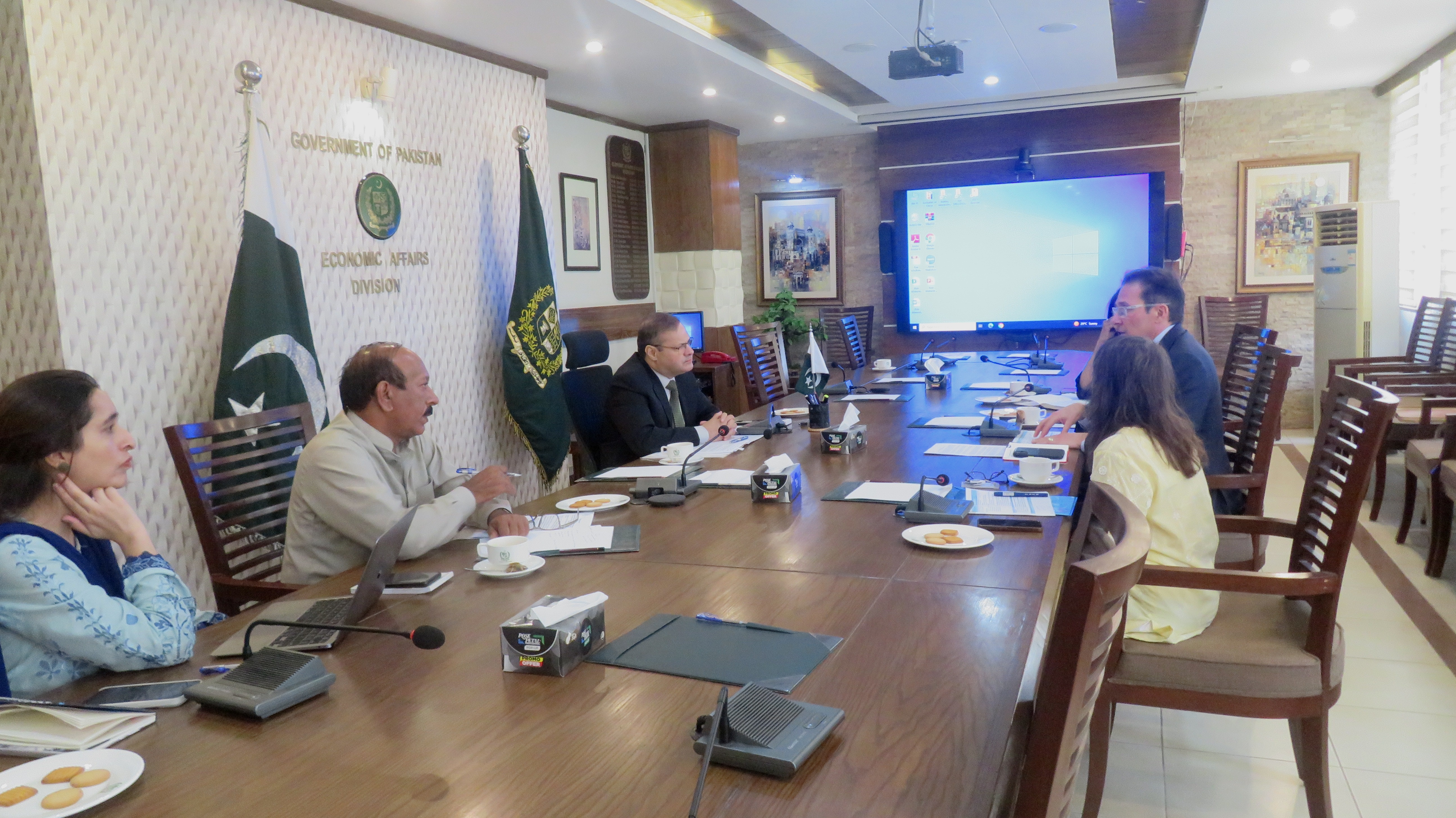 Meeting with Division Director, IFC 13-7-26